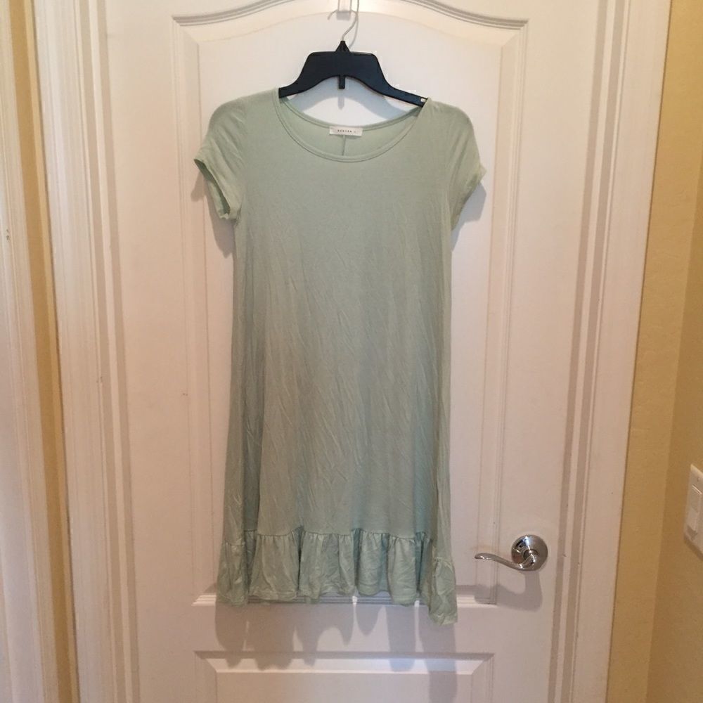 Reborn  by Zulily  Dress Size Small Pale Green Color